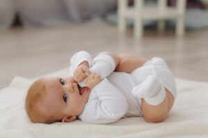 O Guia Definitivo Sobre o Cocô do Bebê